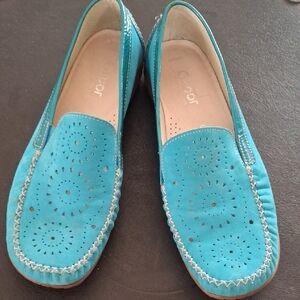 Gabor Teal Perforated Suede Loafers. Pre-owned. Lightly worn